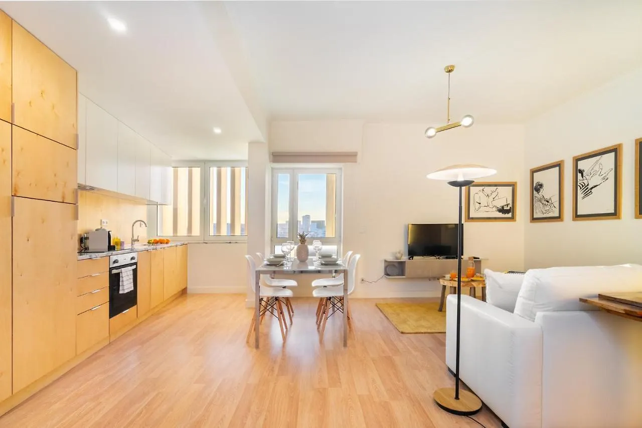 Whome | Anjos Stylish Apartment #10 Lisbon
