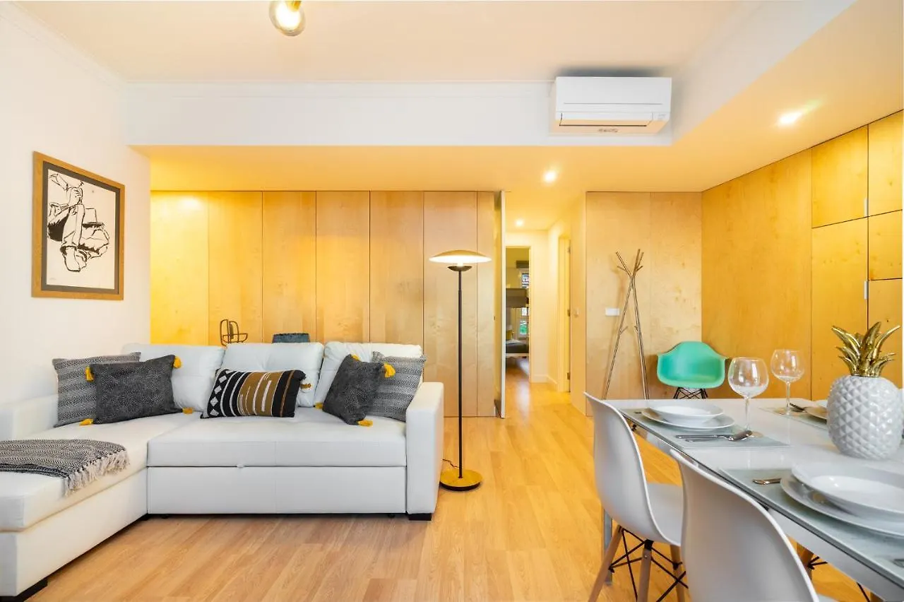 ליסבון Whome | Anjos Stylish Apartment #10