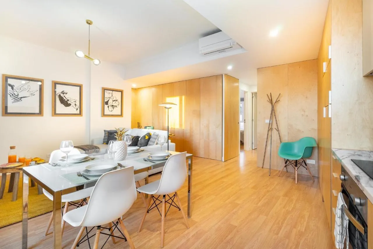 Whome | Anjos Stylish Apartment #10 Lisbon