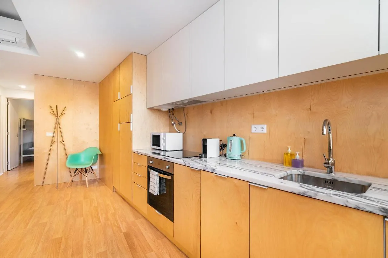 Whome | Anjos Stylish Apartment #10 Lisbon Portugal