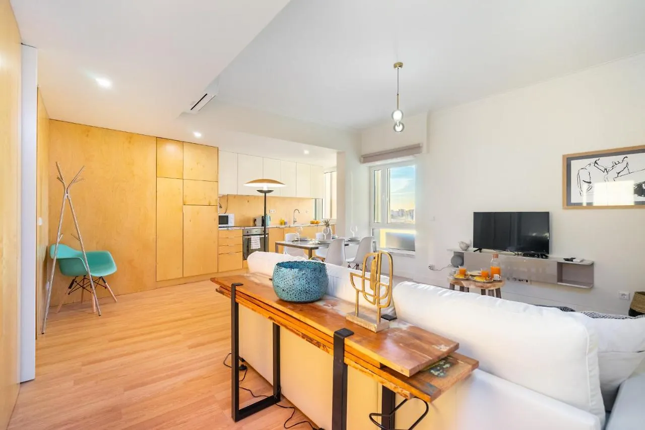 ליסבון Whome | Anjos Stylish Apartment #10 0*,  פורטוגל