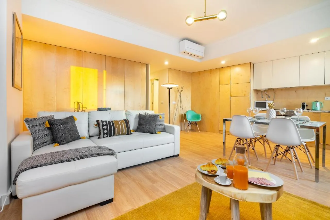 Whome | Anjos Stylish Apartment #10 Lisbon
